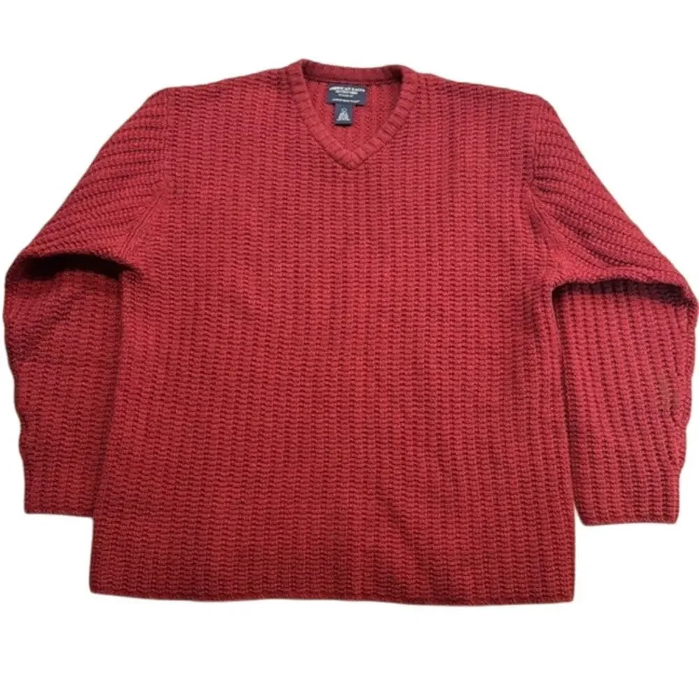 Women's American Eagle Red V-Neck‎ Christmas Holiday Seater Size Large (L)